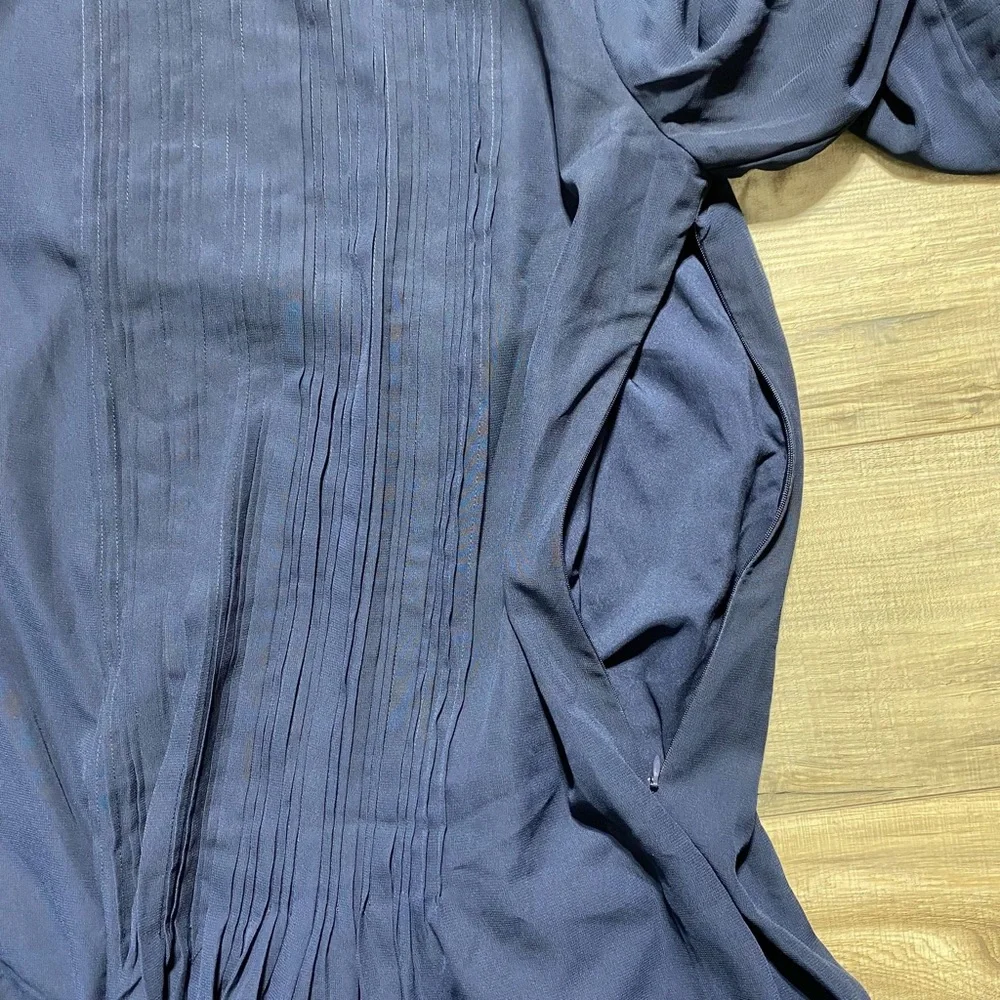 Club Monaco bnwt club